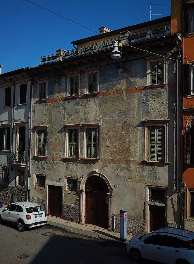 Palazzo Cavalli Pasquini Verona Exterior foto